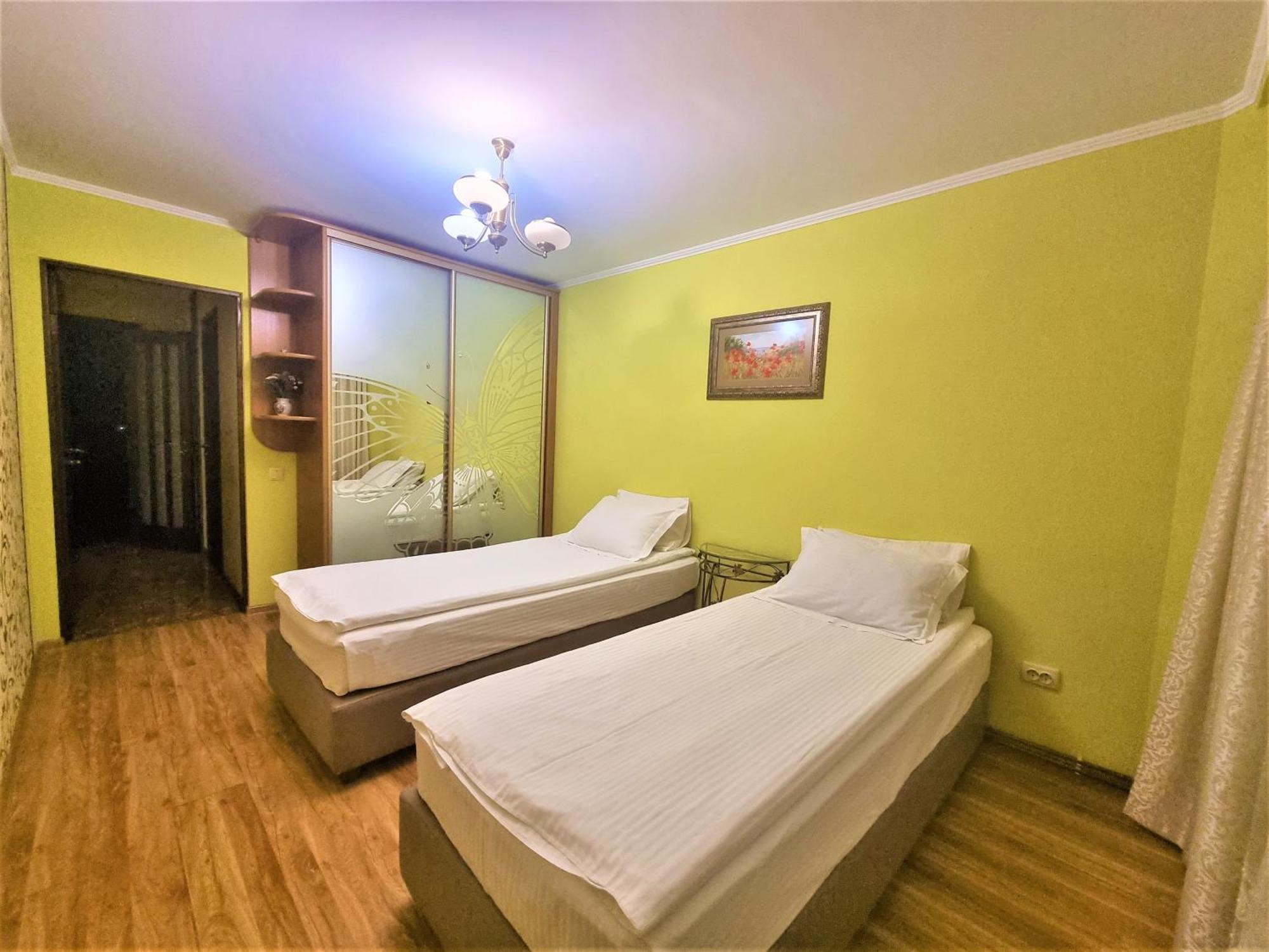 Apartment світло цілодобово просторі біля гідропарку топільче