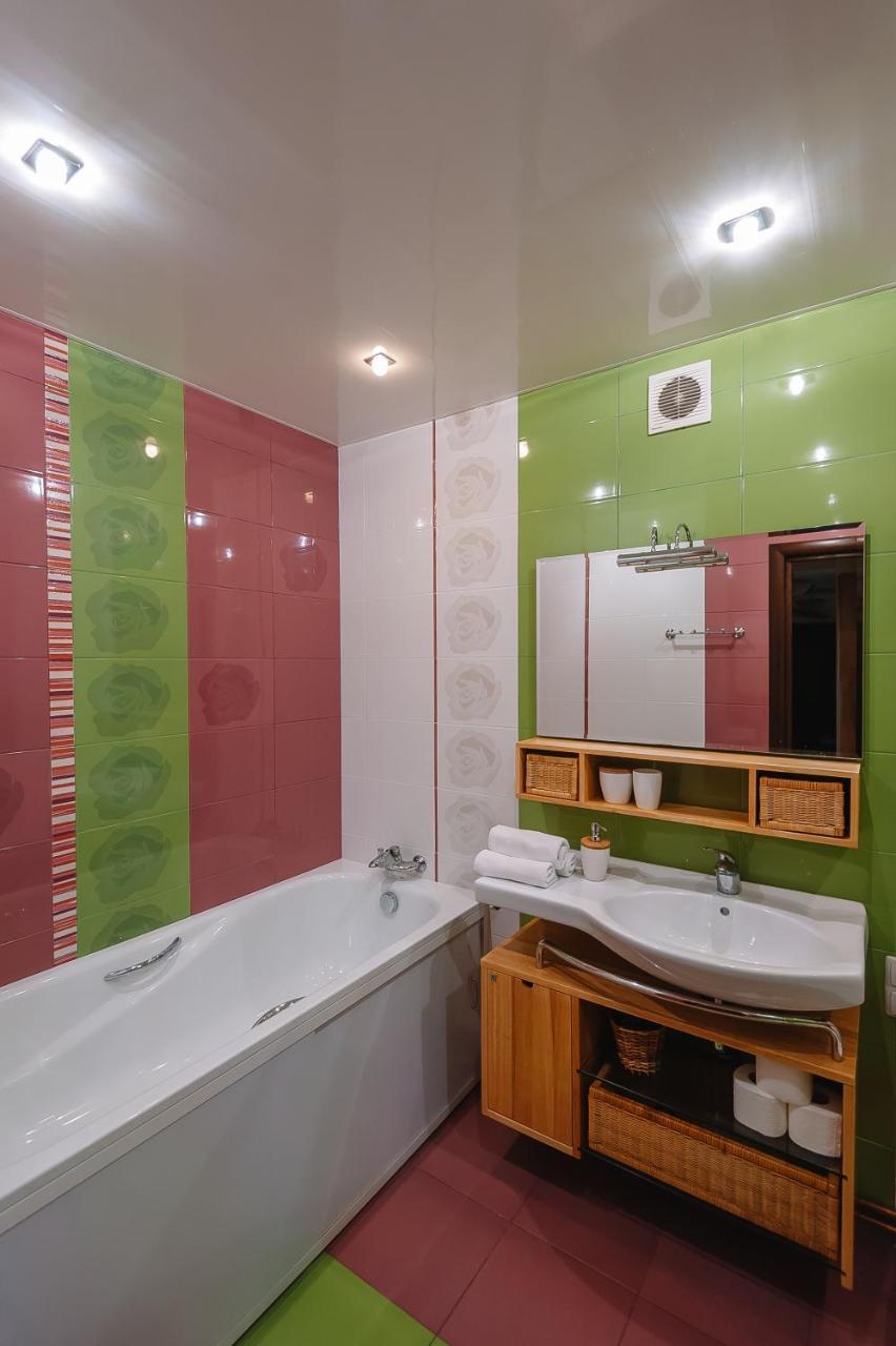 світло цілодобово просторі біля гідропарку топільче Apartment